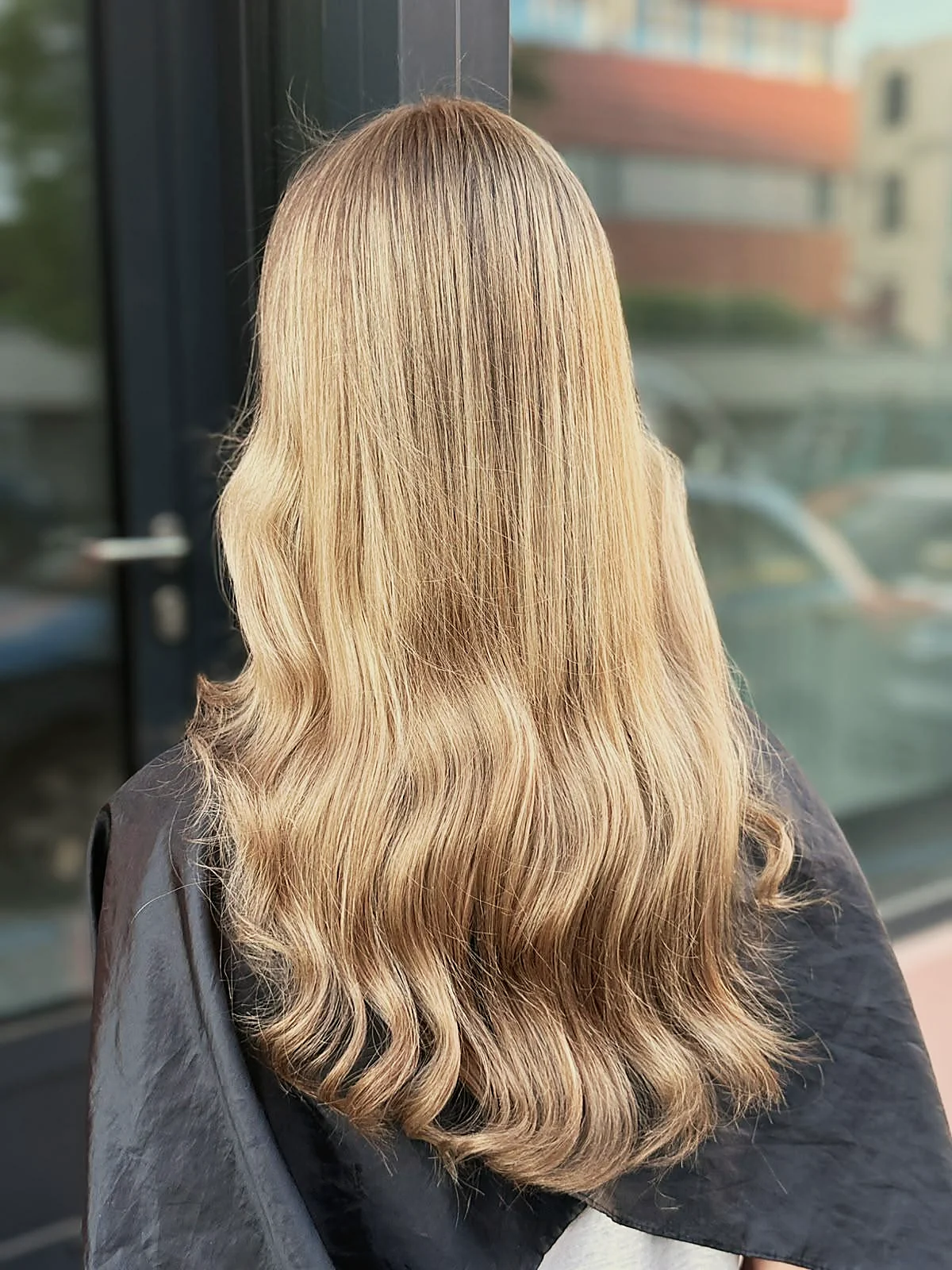 Blond vlny